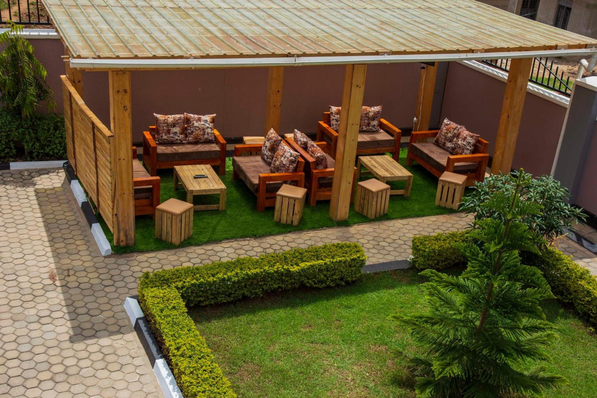 Occazia Hotel Mbarara Екстериор снимка